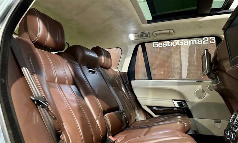 LAND ROVER Range Rover 3 0 SDV6 Hybrid Autobiograph LWB 11