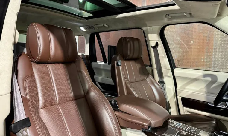 LAND ROVER Range Rover 3 0 SDV6 Hybrid Autobiograph LWB 13