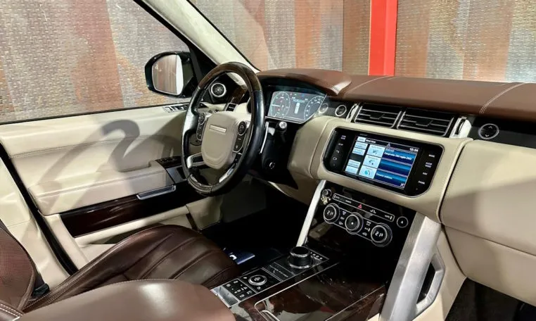 LAND ROVER Range Rover 3 0 SDV6 Hybrid Autobiograph LWB 14