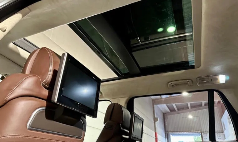 LAND ROVER Range Rover 3 0 SDV6 Hybrid Autobiograph LWB 16