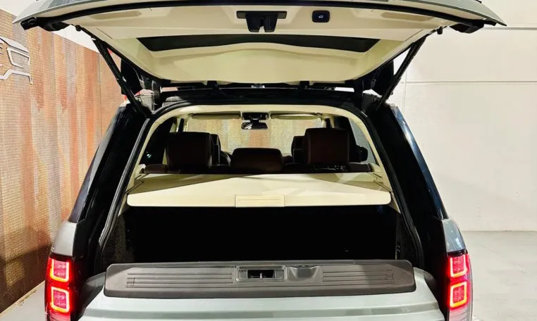 LAND ROVER Range Rover 3 0 SDV6 Hybrid Autobiograph LWB 6
