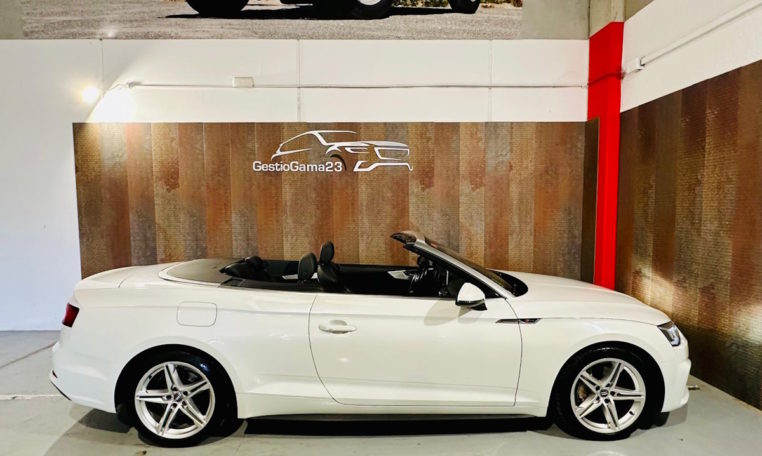 AUDI A5 2 0 TDI S tronic Cabrio 10