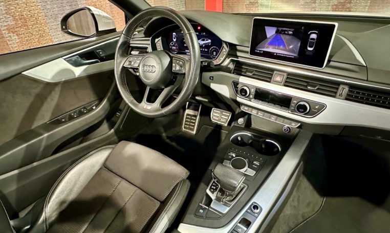 AUDI A5 2 0 TDI S tronic Cabrio 15