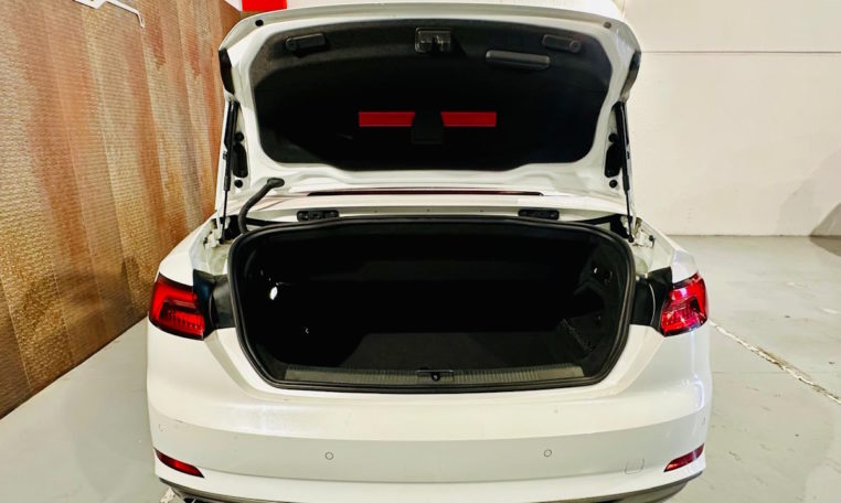 AUDI A5 2 0 TDI S tronic Cabrio 16