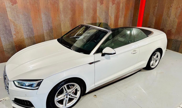 AUDI A5 2 0 TDI S tronic Cabrio 5