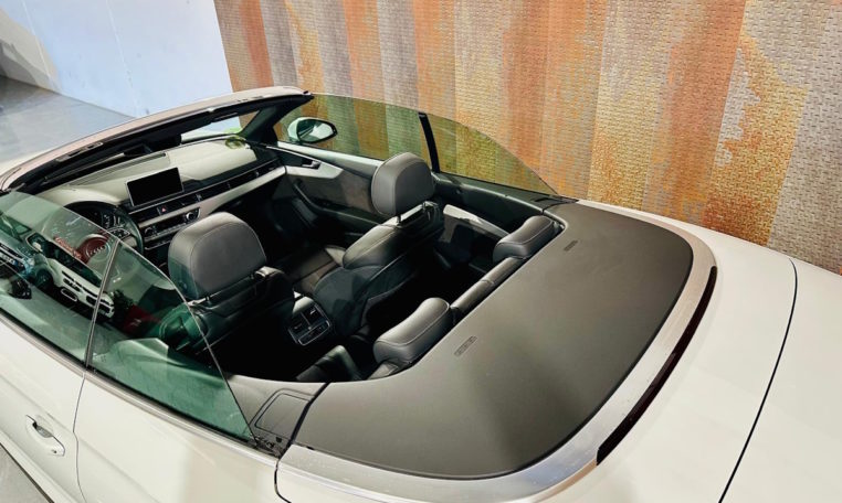 AUDI A5 2 0 TDI S tronic Cabrio 6