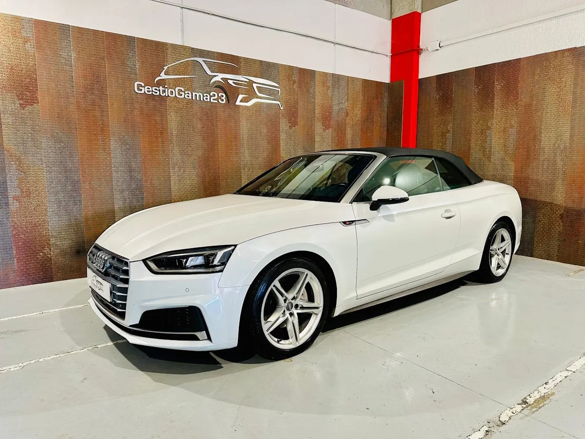 AUDI A5 2 0 TDI S tronic Cabrio