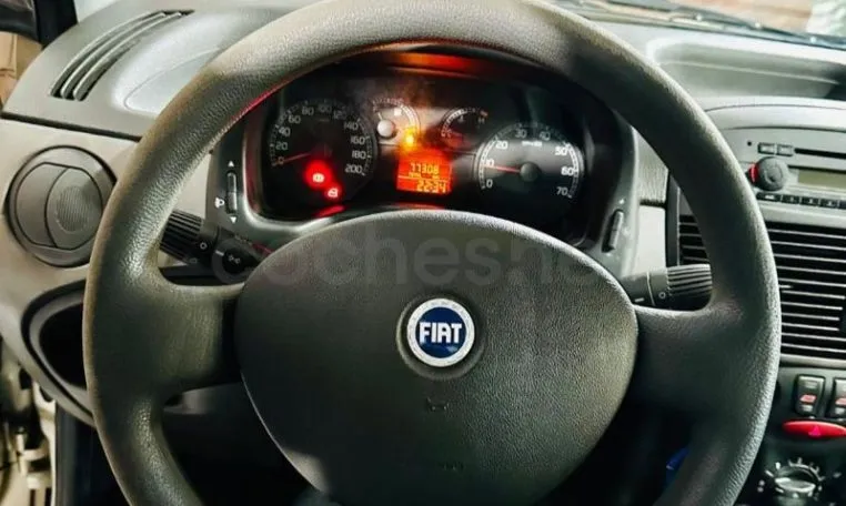 fiat punto classic en Tarragona (18)
